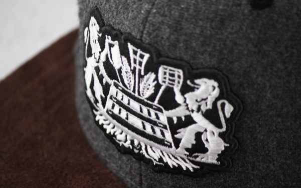 "Bayerisches Bier" - dunkelgrau (Snapback)