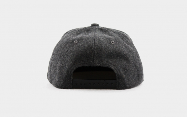 "Berg" - dunkelgrau (Snapback)