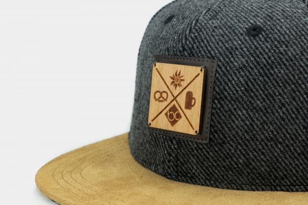 "Kreizweis Altbayern" - dunkelgrau (Snapback)
