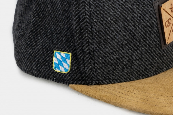 "Kreizweis Altbayern" - dunkelgrau (Snapback)