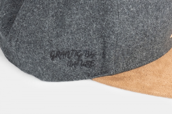 "Grantig by nature" - dunkelgrau (Snapback)